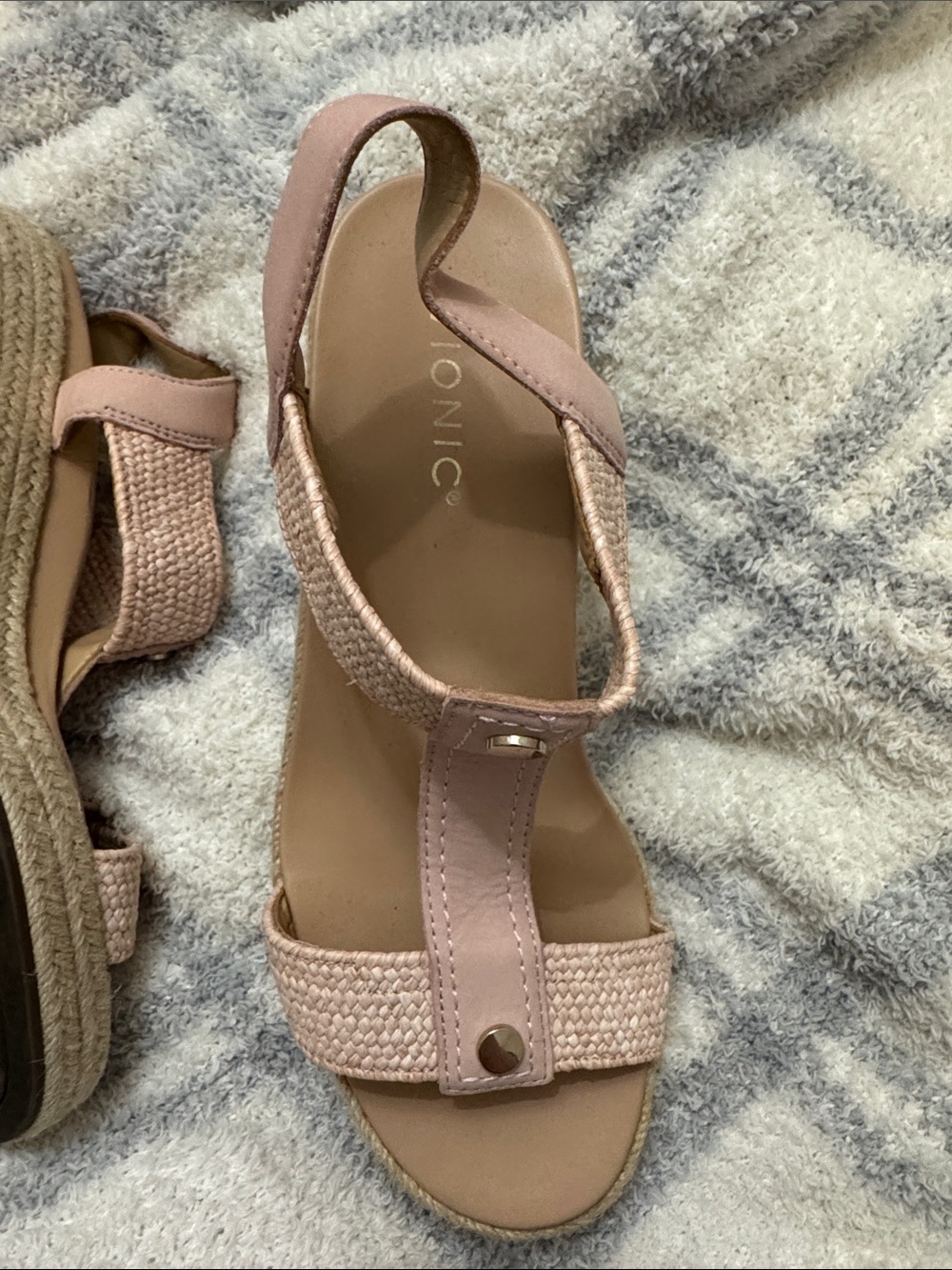 Vionic Pink Wedge Sandals